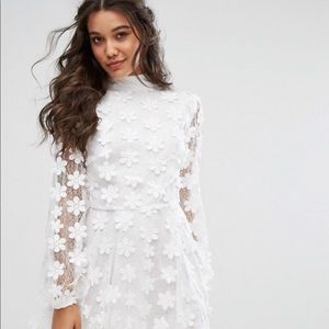 Stevie May 3D Floral Mini Dress w Bow Back Small